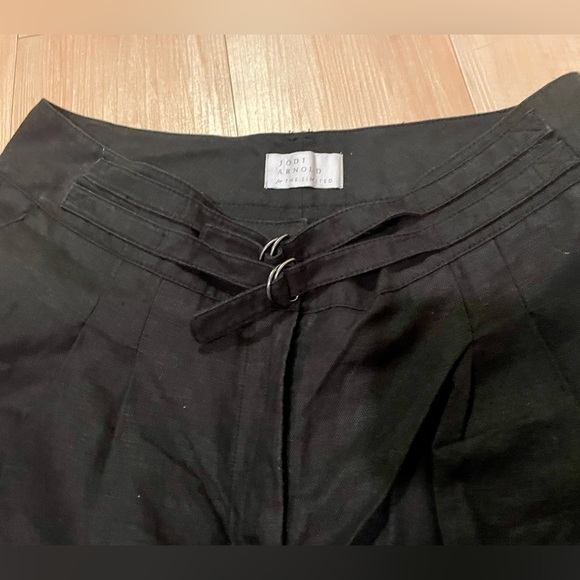 Jodi Arnold for The Limited Linen Blend Shorts - Picture 3 of 3